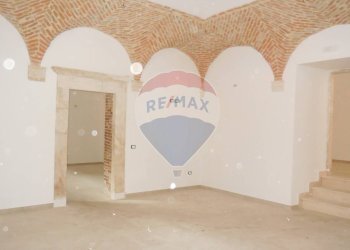 Stanza vuota - Commercial Premises L'Aquila - photo 18