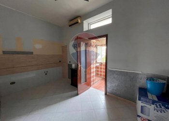 Stanza vuota - Trilocale Via Liguria
 
17, Napoli - foto 4