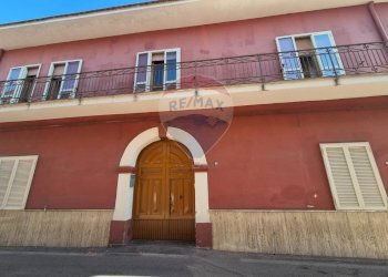 Edificio all\'aperto - Rustico Via G. Fiordelisi
 
7, Sirignano - foto 1