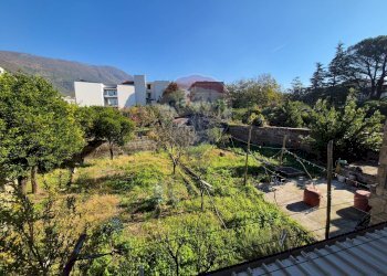 Giardino - Rustico Via G. Fiordelisi
 
7, Sirignano - foto 30