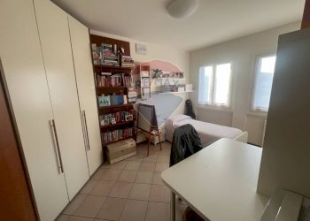 Ufficio - Trilocale PIAZZA VITTORIO VENETO
 
15, Brusaporto - foto 6