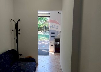 Soggiorno - Attività Commerciale via canapa
 
62, Ferrara - foto 14