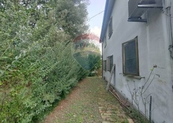 Giardino - Casa indipendente strada leona
 
7, Jolanda di Savoia - foto 5