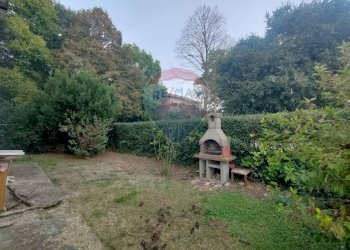 Giardino - Casa indipendente strada leona
 
7, Jolanda di Savoia - foto 12