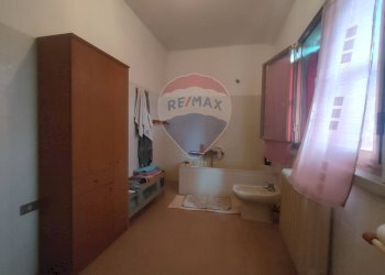 Bagno - Casa indipendente strada leona
 
7, Jolanda di Savoia - foto 25