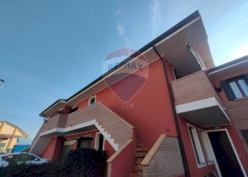 Casa all\'aperto - Trilocale federico fellini
 
19, Stienta - foto 3