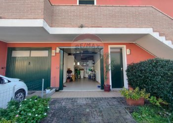 Casa all\'aperto - Trilocale federico fellini
 
19, Stienta - foto 5