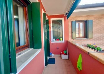 Balcone - Trilocale federico fellini
 
19, Stienta - foto 26