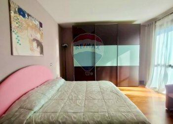 Camera / camera da letto - Trilocale federico fellini
 
19, Stienta - foto 30