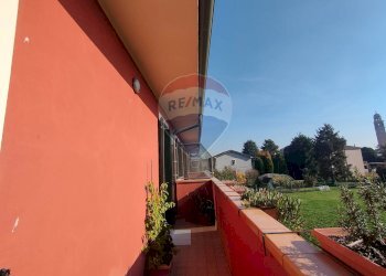 Balcone - Trilocale federico fellini
 
19, Stienta - foto 39