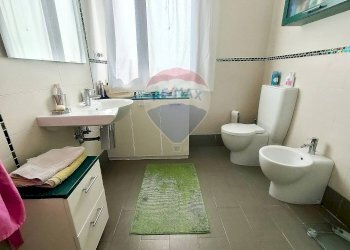 Bagno - Trilocale federico fellini
 
19, Stienta - foto 45