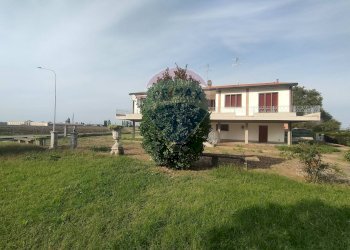 Casa all\'aperto - Villa via delle venezie
 
2, Tresignana - foto 13