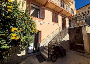 Foto 2 - Three-room apartment SALITA SANT'ANTONINO
 
21, Monreale - photo 2