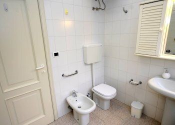 Foto 22 - Apartment Via Giannone
 
1, Torino - photo 22