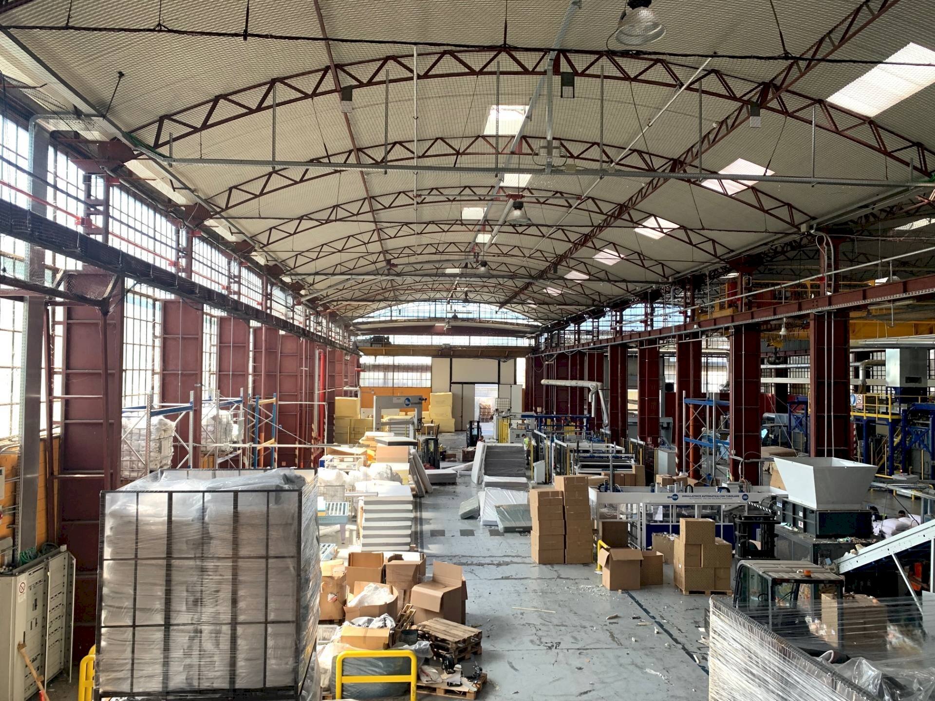 Foto 1 - Capannone Via Buffa
 
90, Nichelino - foto 1