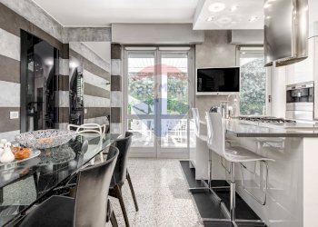 Sala da pranzo - Villa a Schiera Via Trieste
45, Cassano Magnago - foto 4