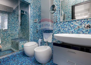 Bagno - Villa a Schiera Via Trieste
45, Cassano Magnago - foto 14