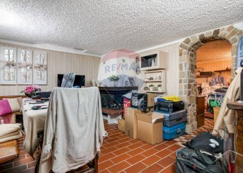 Sala da pranzo - Villa a Schiera Via Trieste
45, Cassano Magnago - foto 15