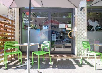 Terrazza - Bar Tavola Calda - Fredda Via Capo Spartivento
 
21/a, Roma - foto 8