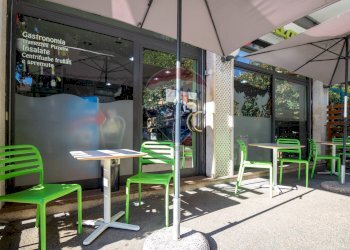 Palestra - Bar Tavola Calda - Fredda Via Capo Spartivento
 
21/a, Roma - foto 9