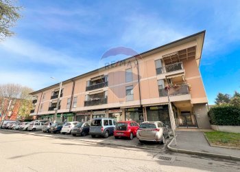 Edificio all\'aperto - Trilocale VIA MARCO D'AGRATE
 
36, Monza - foto 34