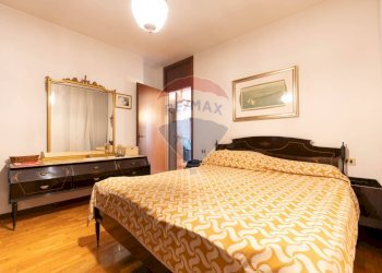 Camera / camera da letto - Trilocale VIA MARCO D'AGRATE
 
36, Monza - foto 17