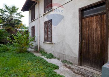 Casa all\'aperto - Semi-detached house via ercole bonfanti
 
39, Robbiate - photo 1