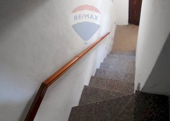 Scale - Semi-detached house via ercole bonfanti
 
39, Robbiate - photo 5