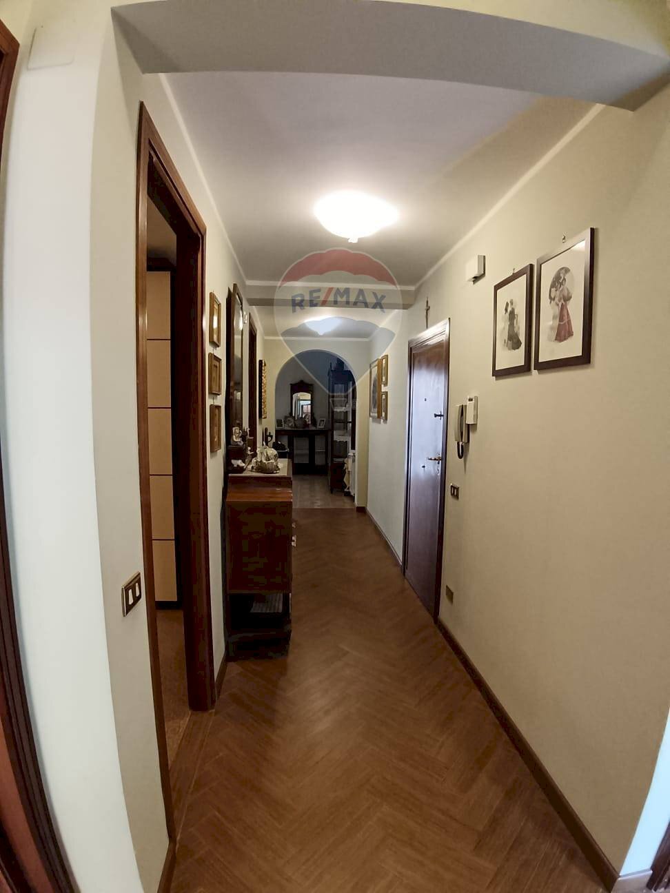 Hall / corridoio - Apartment via Giuseppe Mazzini
27, Carini - photo 3
