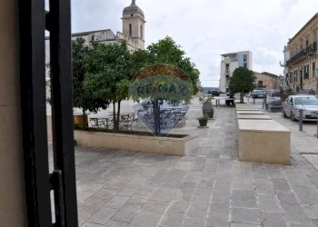 Edificio all\'aperto - Attività Commerciale via giardino, Ragusa - foto 10