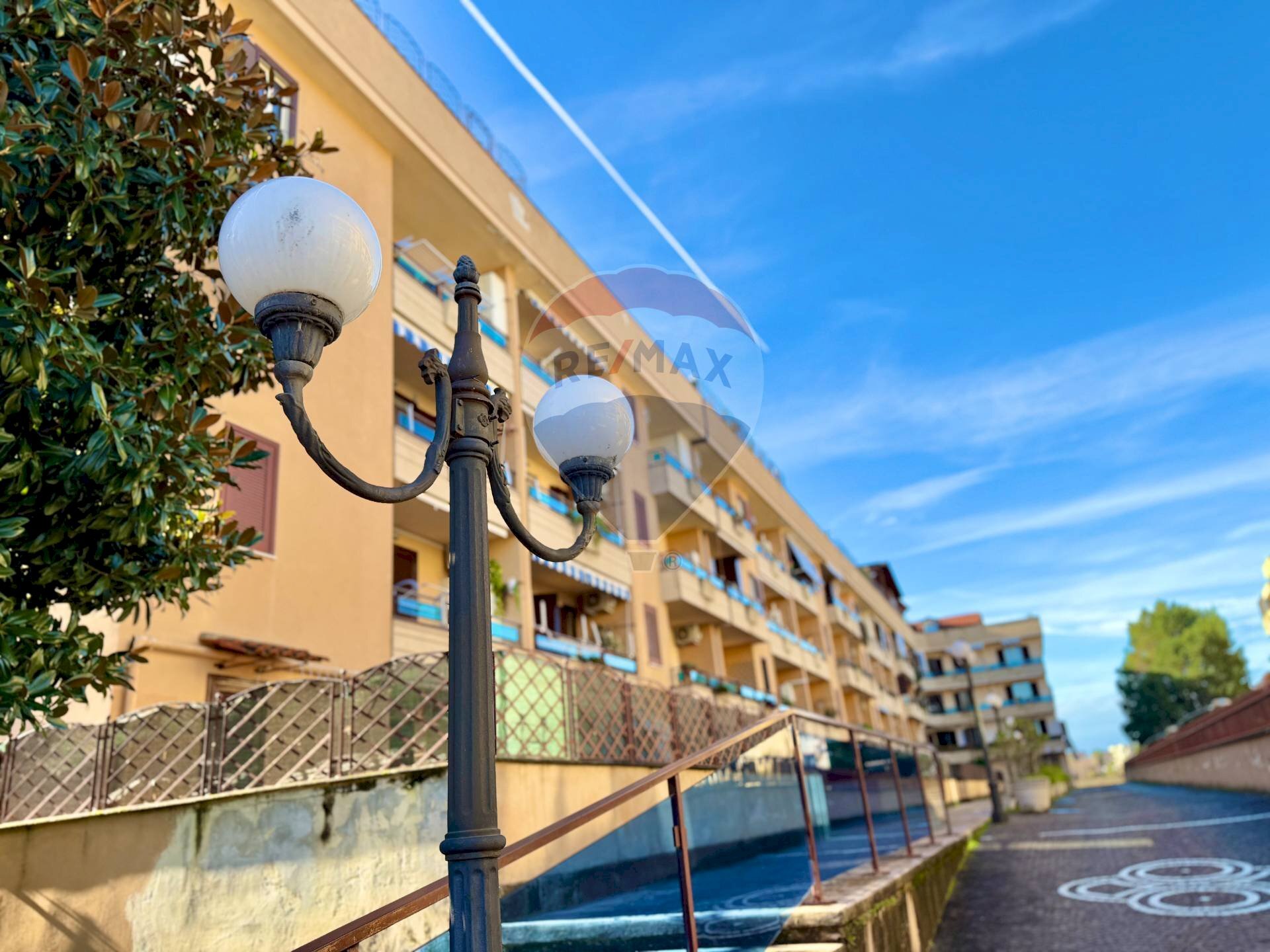 Edificio all\'aperto - Attico VIA GIORDANO BRUNO
31, Marano di Napoli - foto 2