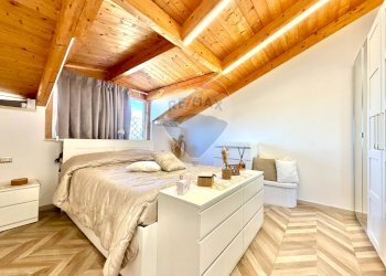 Camera / camera da letto - Attico VIA GIORDANO BRUNO
 
31, Marano di Napoli - foto 35