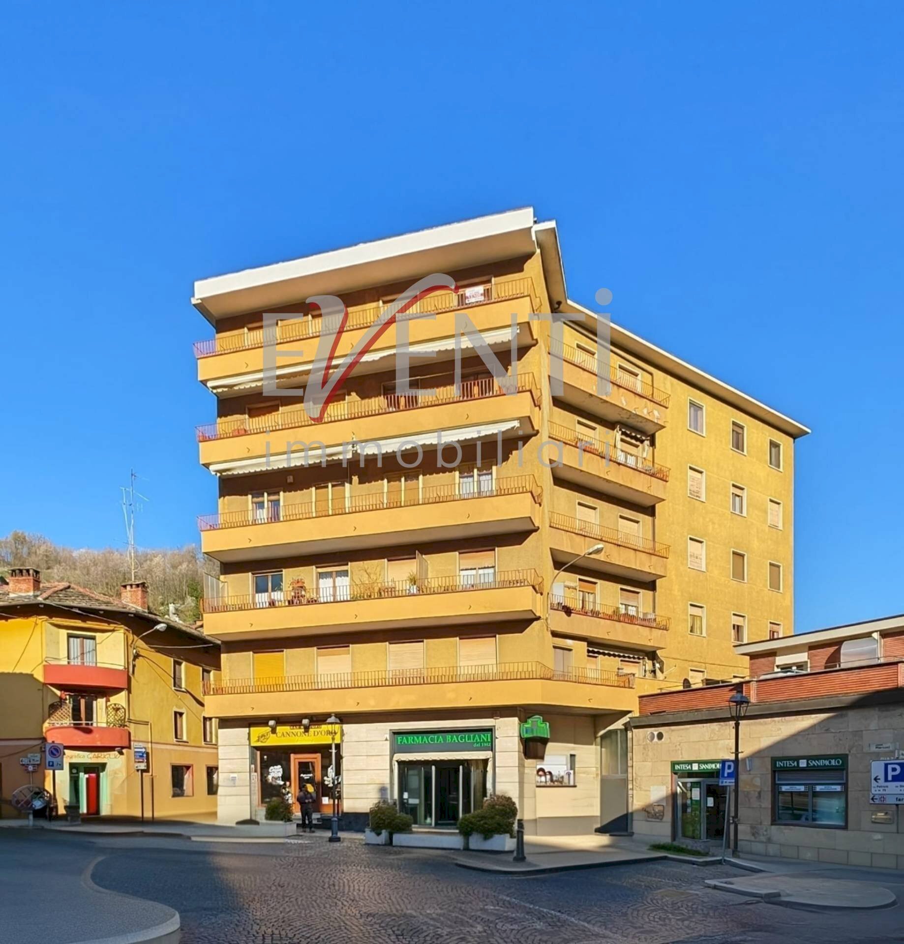 Foto 1 - Quadrilocale PIAZZA MARCONI
 
6, Perosa Argentina - foto 1