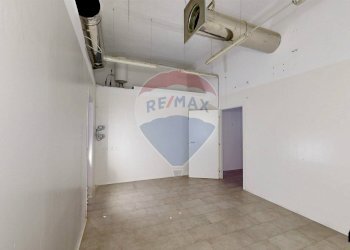 Stanza vuota - Laboratorio via Torre
 
28, Milano - foto 35