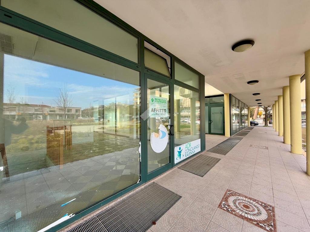 Box Viale Tritone, hamlet Pinarella, Cervia - photo 3