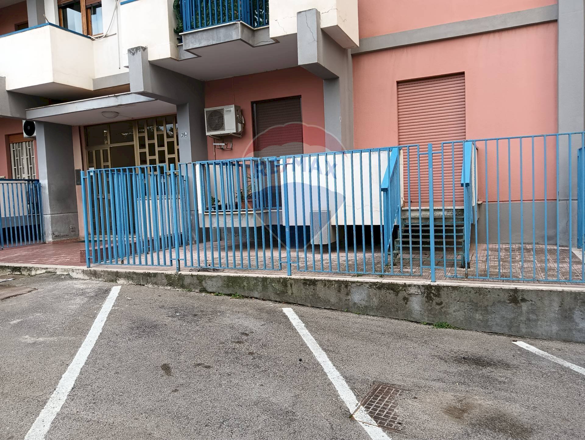 Edificio all\'aperto - Apartment Via Padre Giuseppe Puglisi
 
26a, Palermo - photo 1