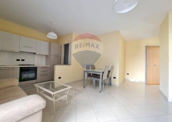 Sala da pranzo - Trilocale viale Giacomo Mancini
 
186, Cosenza - foto 2