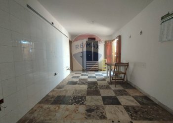 Stanza vuota - Bilocale Via Giudice Regio
 
7, Margherita di Savoia - foto 18