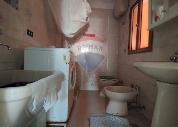 Bagno - Bilocale Via Giudice Regio
 
7, Margherita di Savoia - foto 19