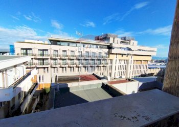 Edificio all\'aperto - Bilocale Via Giudice Regio
 
7, Margherita di Savoia - foto 22