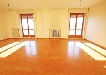 Soggiorno - Attic via A. Maj, Bergamo - photo 12