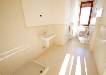 Bagno - Attic via A. Maj, Bergamo - photo 30