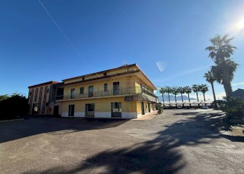 Foto 1 - Locale Commerciale Strada Statale, Eboli - foto 1