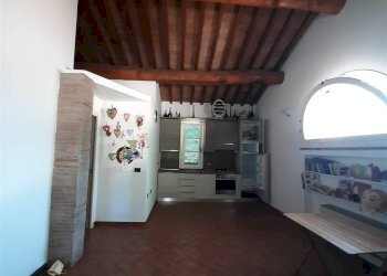 Foto 11 - Villa piazza della Libertà
 
10, Cecina - foto 11