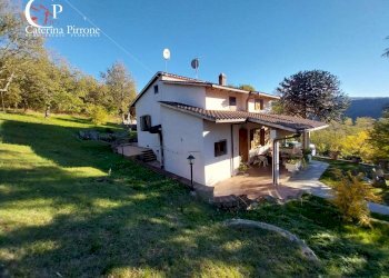 Foto 1 - Villa via Poggio alla Cuna
 
snc, Londa - foto 1