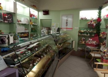Interno non residenziale - Pasticceria via Jacopo Berengario, Carpi - foto 1