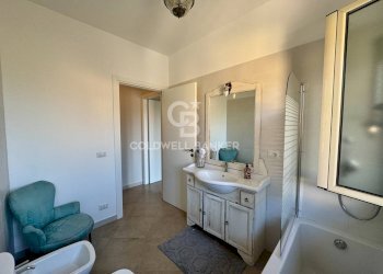 Foto 15 - Trilocale Via Gorizia
 
22, Viagrande - foto 15