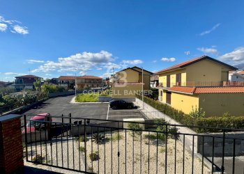 Foto 21 - Trilocale Via Gorizia
 
22, Viagrande - foto 21