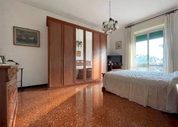 Camera da letto - Three-room apartment piazza del Monastero, 2, Genova (neighborhood Sampierdarena) - photo 2