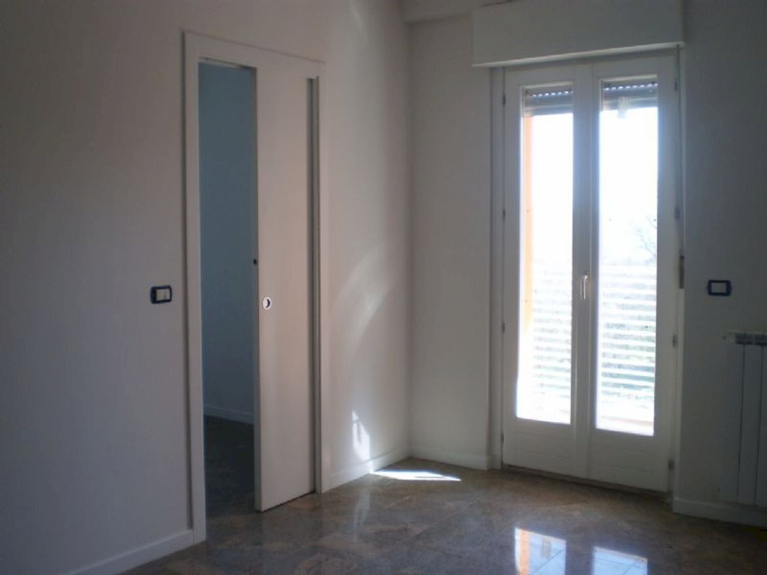 camera - Three-room apartment 13, Folignano - photo 3